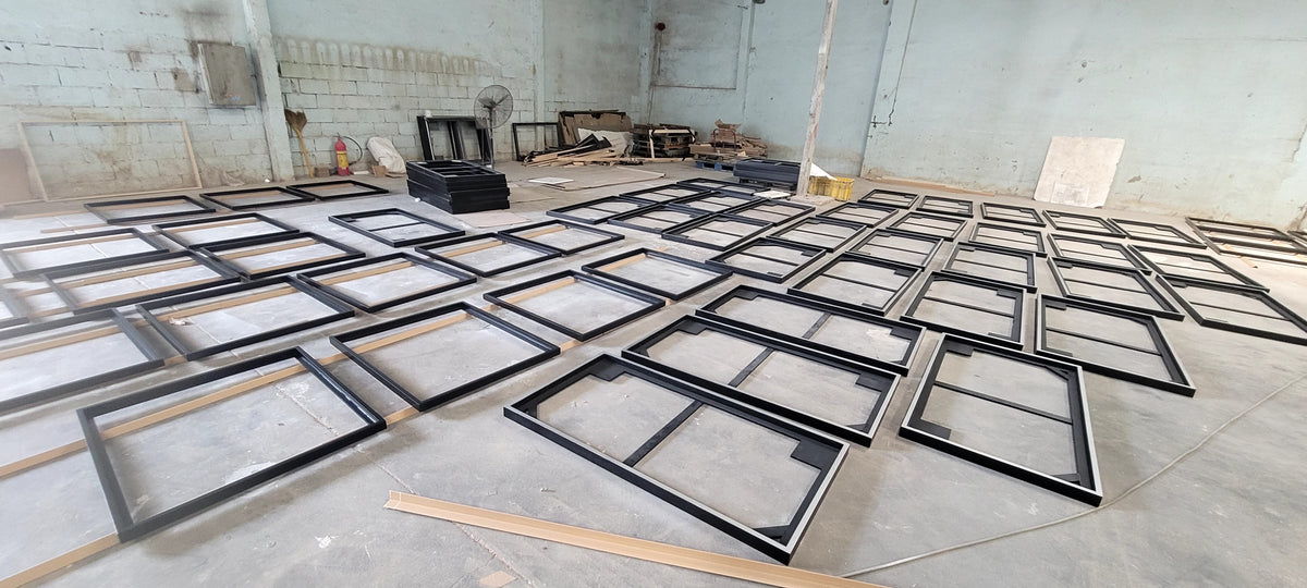 Dịch Vụ Sản Xuất Khung Tranh Floating Frame & Lồng Hộp Cao Cấp – Gia Công May Đo Theo Kích Thước B2B/B2C