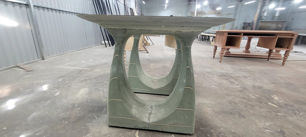 Bàn Console Điêu Khắc Kiến Trúc Chân Rỗng – Bàn Trang Trí Contemporary Organic Dáng Oval Khởi Thủy