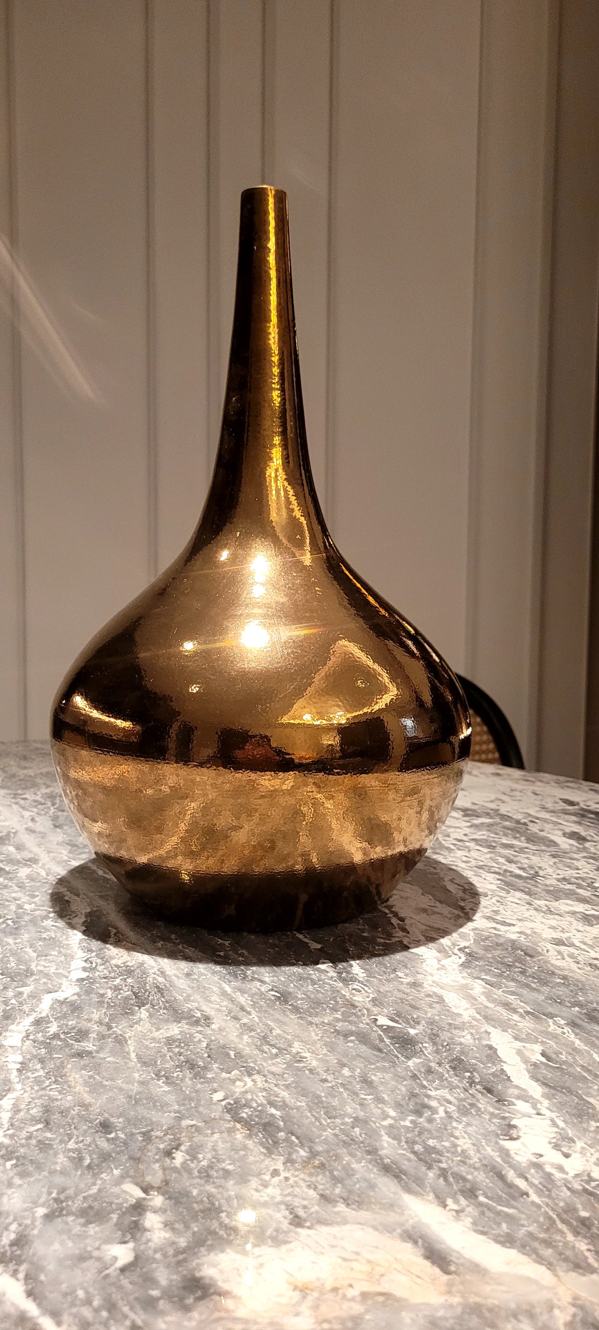 Bình Hoa Trang Trí Kim Loại Mạ Đồng Dáng Giọt Nước Cao Cấp – Lọ Decor Bàn Ăn & Bàn Trà Luxury