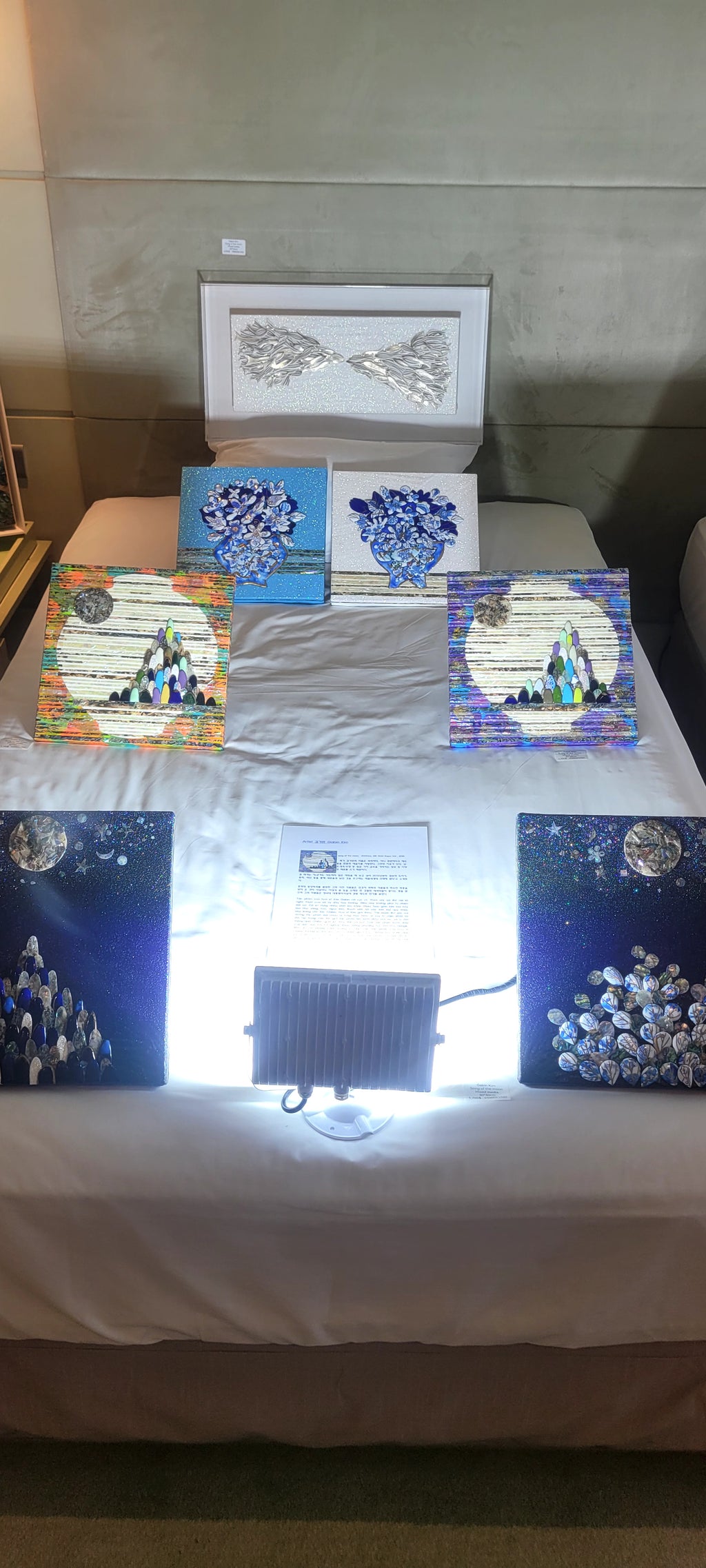 Bộ Sưu Tập Tranh Nghệ Thuật Đương Đại Đa Chất Liệu – Tranh Treo Tường Gallery Art Cho Biệt Thự & Khách Sạn Cao Cấp