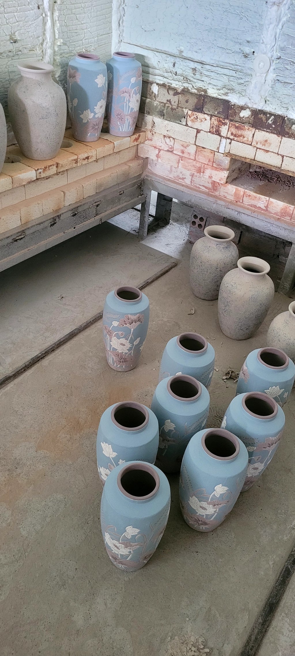 Bộ Sưu Tập Bình Gốm Thủ Công Điêu Khắc & Chạm Khắc Nổi Art – Lọ Gốm Trang Trí Wabi-Sabi & Japandi Luxury