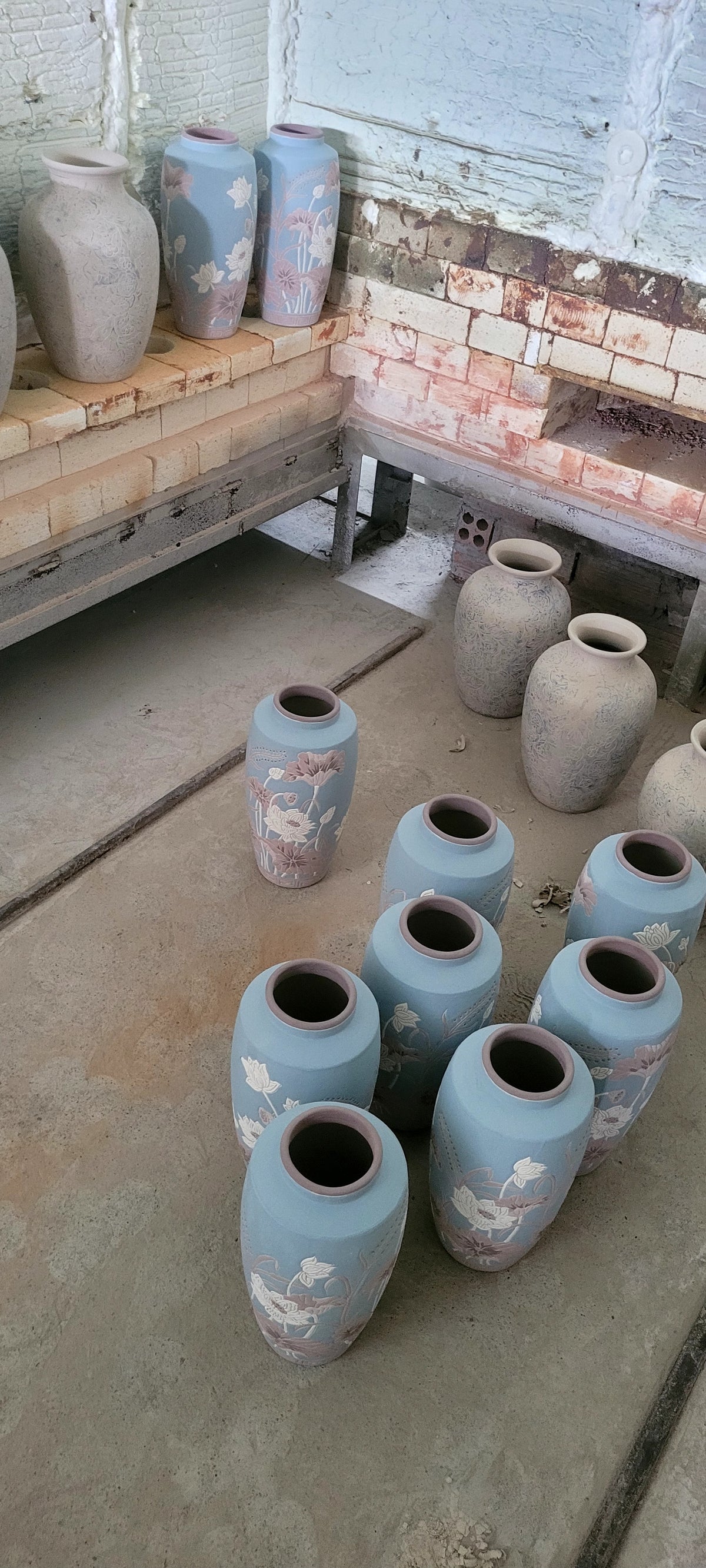Bộ Sưu Tập Bình Gốm Thủ Công Điêu Khắc & Chạm Khắc Nổi Art – Lọ Gốm Trang Trí Wabi-Sabi & Japandi Luxury