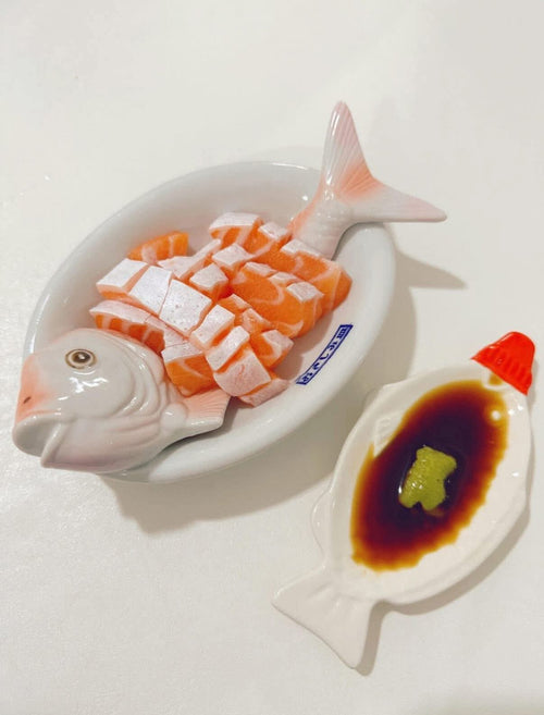 Bộ Dĩa Gốm Sứ Đựng Sashimi Dáng Xương Cá & Chén Chấm Nước Tương Hình Cá Nhật Bản – Bộ Đồ Ăn Omakase & Izakaya Luxury
